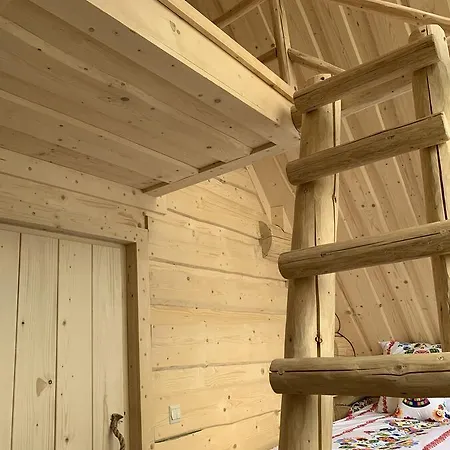 Шале Zagroda Krowiarki Хохолув