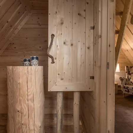 Шале Zagroda Krowiarki Хохолув